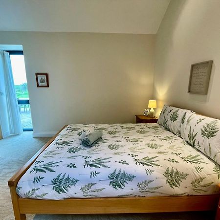 Cosy Barn With Views In Wick Vale Of Glamorgan Екстериор снимка