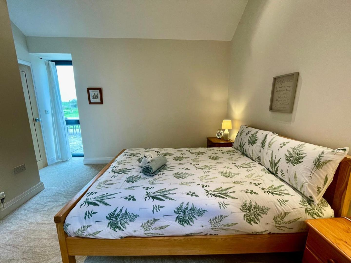 Cosy Barn With Views In Wick Vale Of Glamorgan Екстериор снимка
