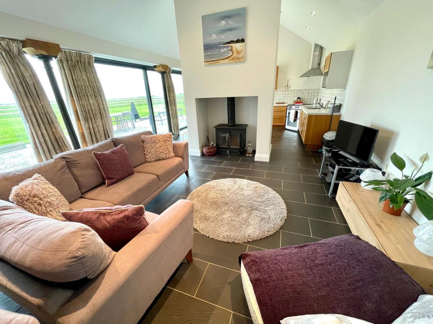 Cosy Barn With Views In Wick Vale Of Glamorgan Екстериор снимка